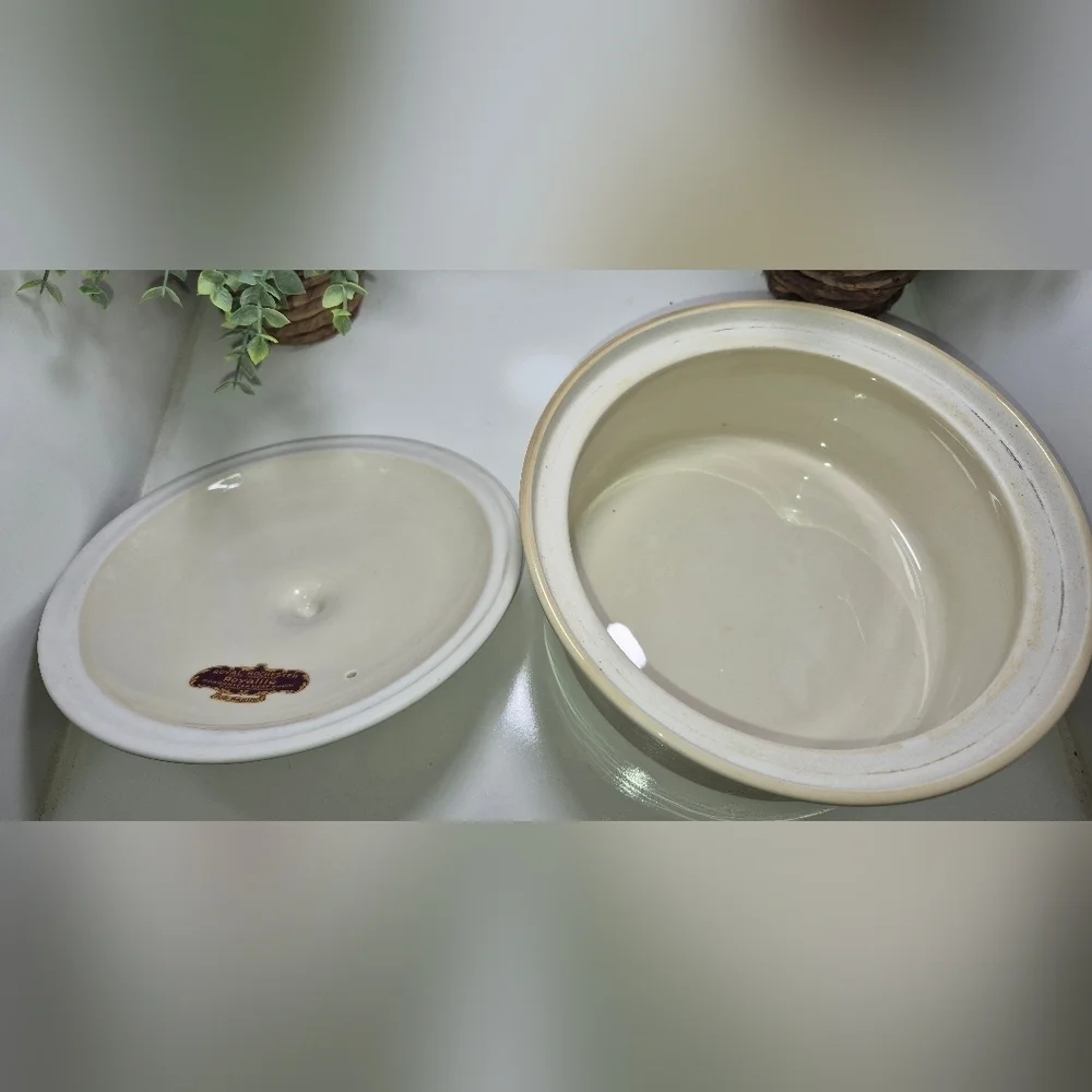 Royal Rochester Baking Dish, w/ Hand Painted Floral Design -Vntge